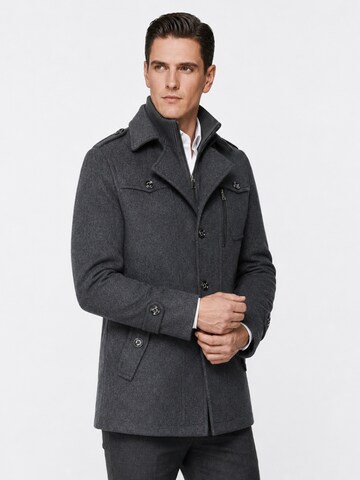 YOUTHUP Winter Coat 'Reverslinie' in Grey