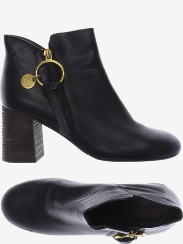 See by Chloé Dress Boots in 38 in Black: front