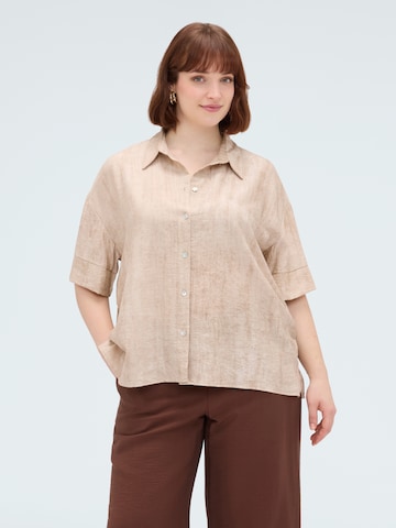 Fiorella Rubino Blouse in Beige