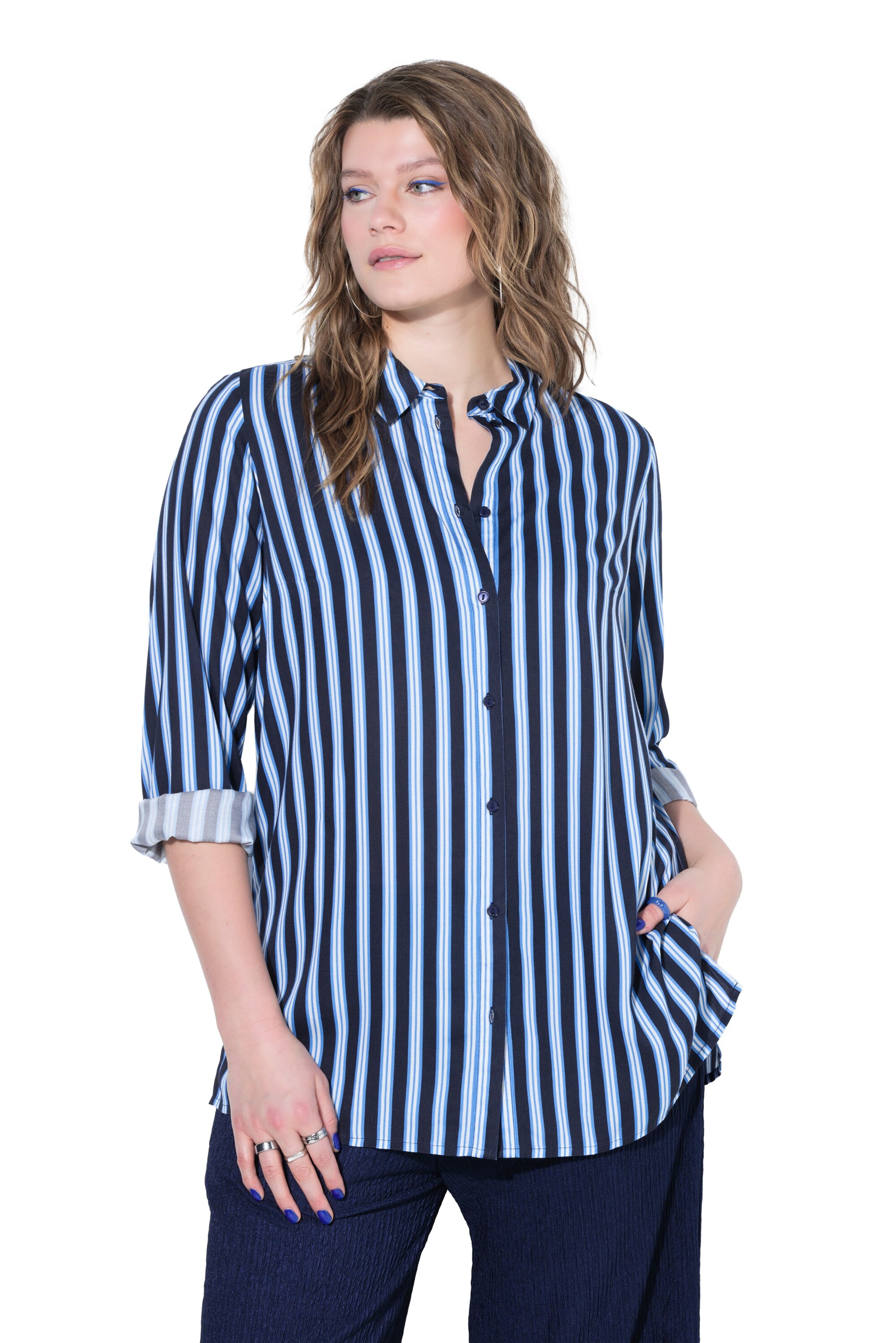 Studio Untold Bluse in Blau: Vorderseite