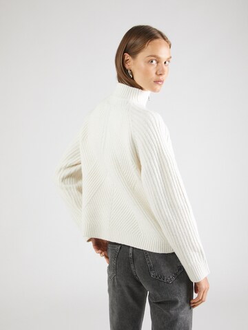 Sofie Schnoor Sweater in White