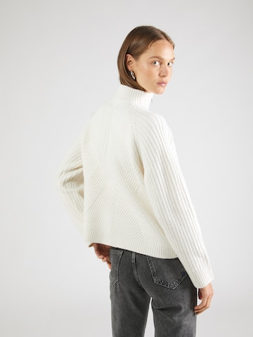 Pull-over Sofie Schnoor en blanc