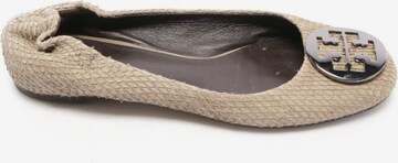 Tory Burch Flats & Loafers in 38 in Brown: front