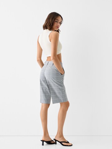 Bershka Neuletoppi värissä beige