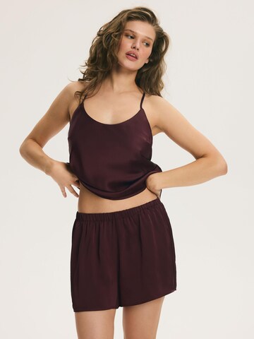 ESOTIQ - Pijama 'Essence' en rojo
