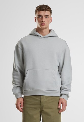 Sweat-shirt 'Fluffy' Urban Classics en gris : devant