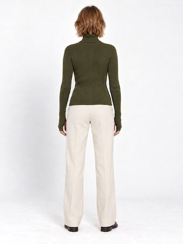 RYVAN Svetr 'Pullover' – zelená