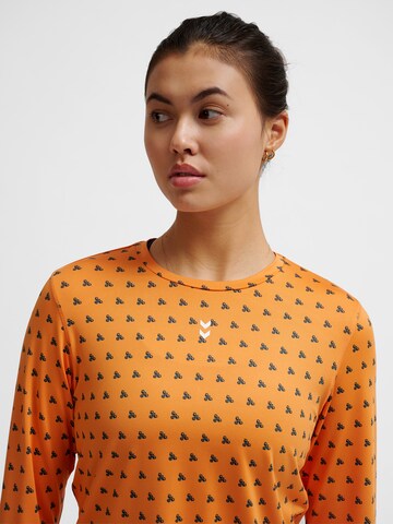 Hummel Performance shirt in Orange