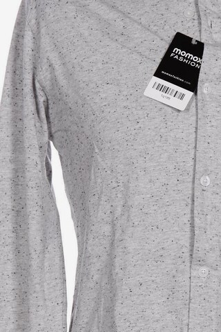 Wemoto Button Up Shirt in M in Grey