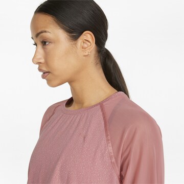 T-shirt fonctionnel PUMA en rose