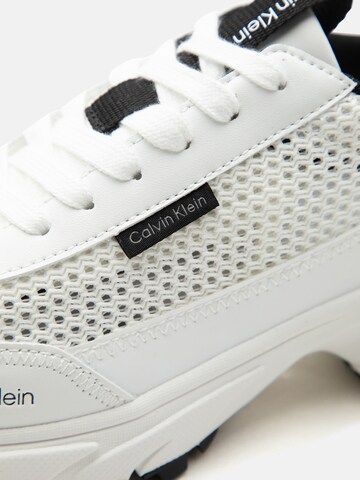 Calvin Klein Sneaker in Weiß