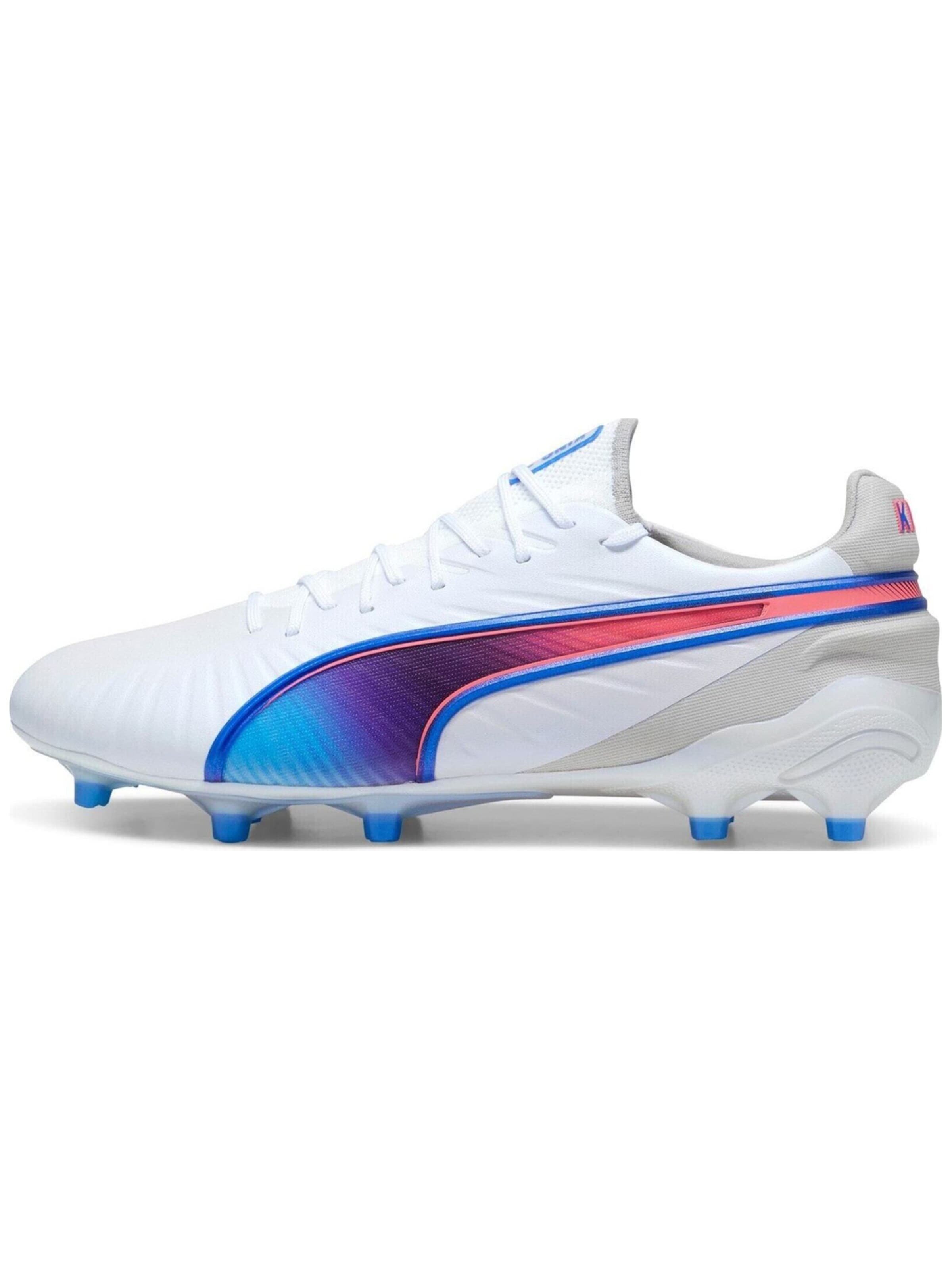 PUMA Soccer shoe 'Puma King Ultimate' in White: front