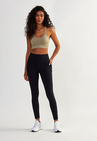 BeShaped Regular Sports trousers 'Lift Me Up' in Black