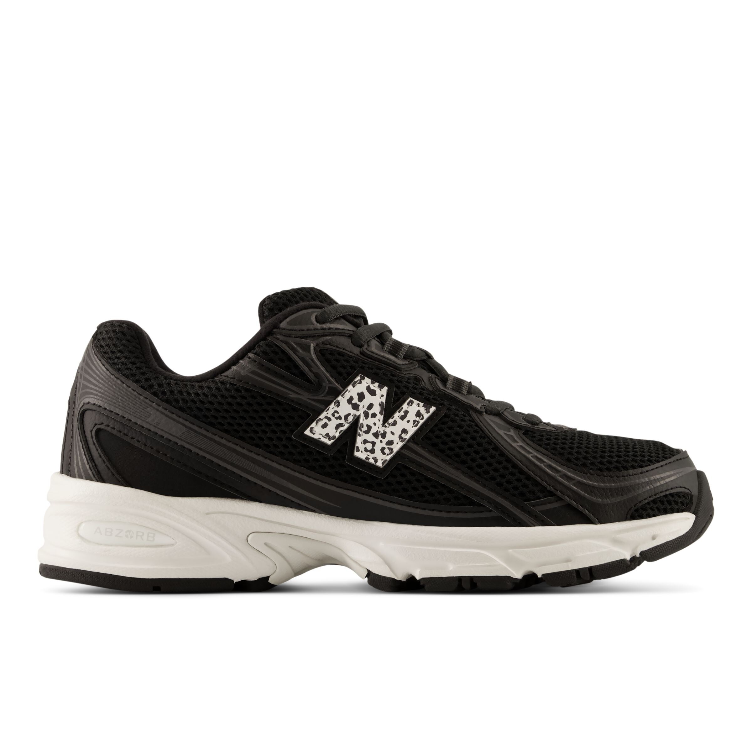 new balance 'Sneaker 740'. in Schwarz