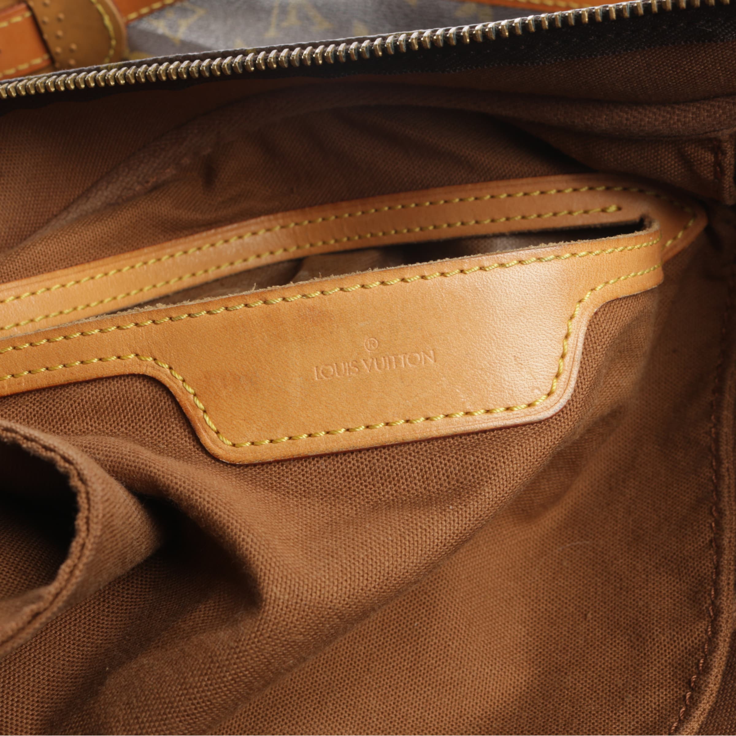 Louis Vuitton Bag in One size in Brown