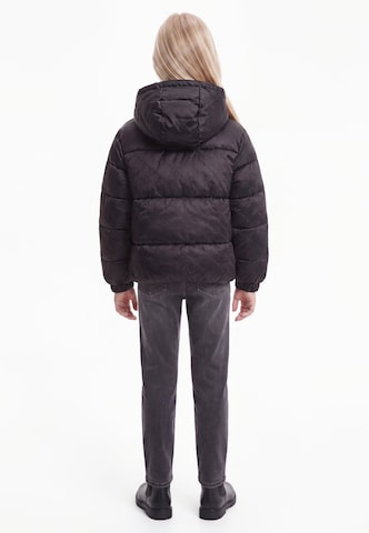 Calvin Klein Jeans Vinterjacka i svart