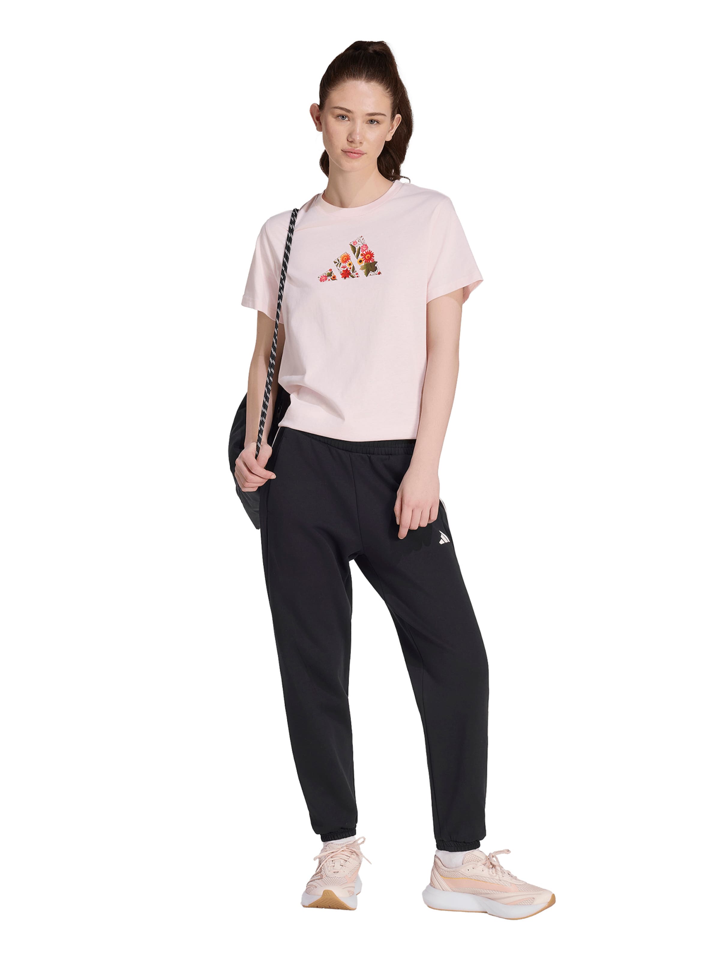 T-shirt fonctionnel 'FLORAL' ADIDAS SPORTSWEAR en rose