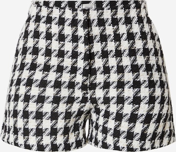 Pimkie Loosefit Shorts in Schwarz: predná strana