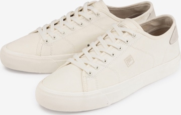 Baskets basses 'Tela' FILA en blanc