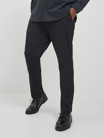 Coupe slim Pantalon chino Jack & Jones Plus en noir : devant