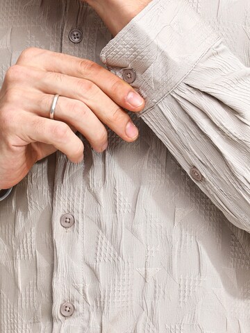 Campus Sutra Regular fit Button Up Shirt ' Toni ' in Beige