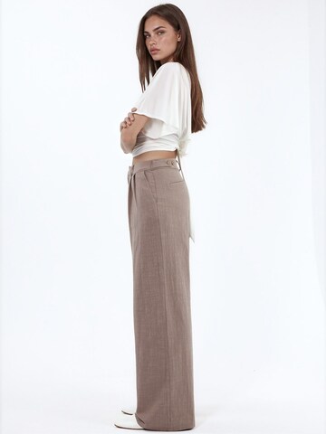 Hiccup Wide leg Trousers in Brown