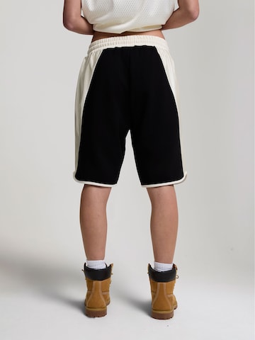 AND1 Широка кройка Панталон 'Camo Dunk' в черно