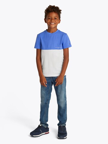 T-Shirt TOMMY HILFIGER en bleu : devant