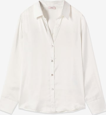 Camicia da donna di oltre in bianco: frontale