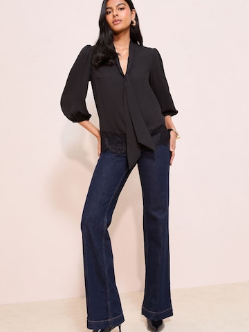 Friends Like These Blus i svart