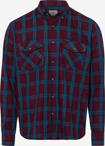 Cross Jeans Regular fit Button Up Shirt in Red: front