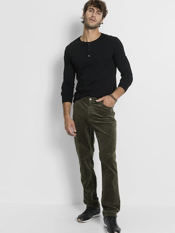 Regular Pantalon bonprix en vert