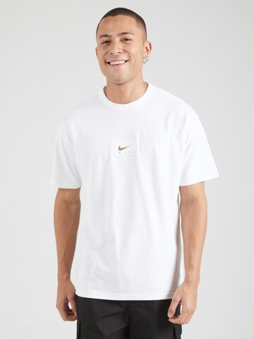 Tricou de la Nike Sportswear pe alb: față