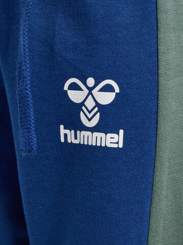 Hummel Tapered Broek 'Finn' in Blauw