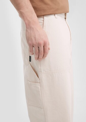 Loosefit Jean QS en beige