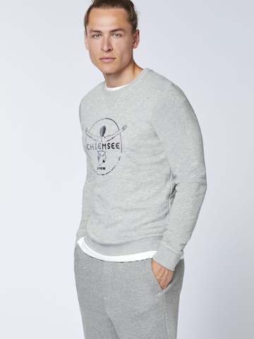 CHIEMSEE Regular Fit Sweatshirt i grå