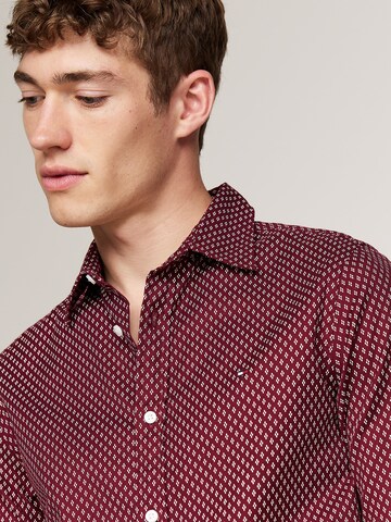 TOMMY HILFIGER Regular Fit Hemd in Rot