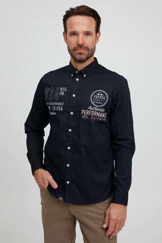 FQ1924 Regular fit Button Up Shirt in Blue: front