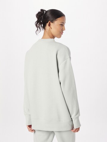 Nike Sportswear - Sweatshirt em cinzento