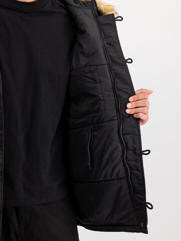 ALPHA INDUSTRIES Winterparka 'N3B Airborne'‌‌‌‌ in Schwarz