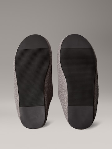 Calvin Klein Regular Huisschoenen in Grijs