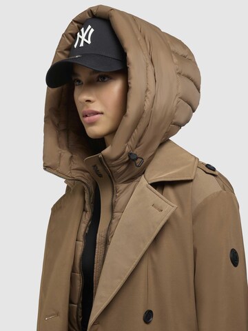Manteau fonctionnel 'Elena-YM ' khujo en marron