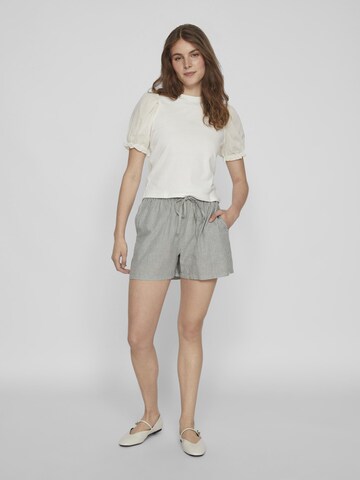 regular Pantaloni di VILA in grigio