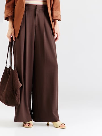 Wide leg Pantaloni di QS in marrone