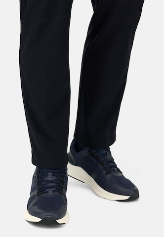 Baskets basses Boggi Milano en bleu : devant