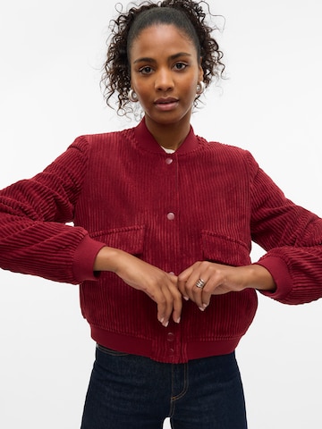 Veste mi-saison 'VMRAINIE AMALA' VERO MODA en marron
