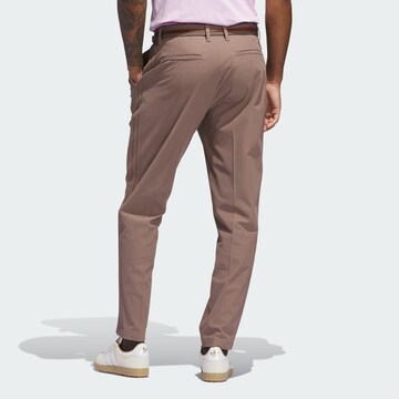 ADIDAS PERFORMANCE - regular Pantalón deportivo 'Originals Twistknit Pleated' en marrón