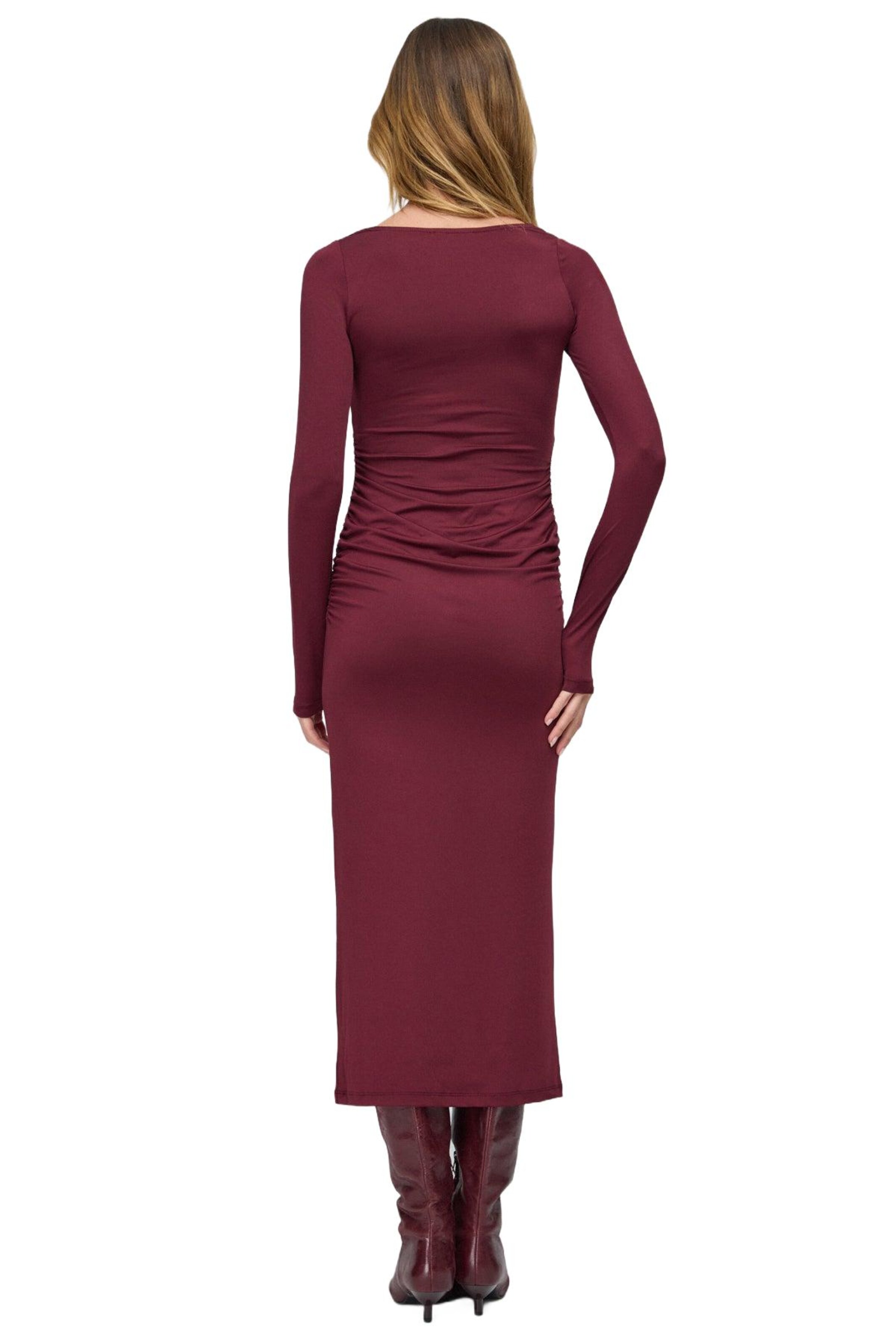 No Matter What Jurk in Rood