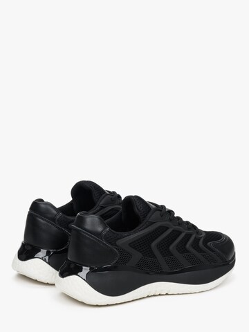 Estro Sneakers laag '7650' in Zwart