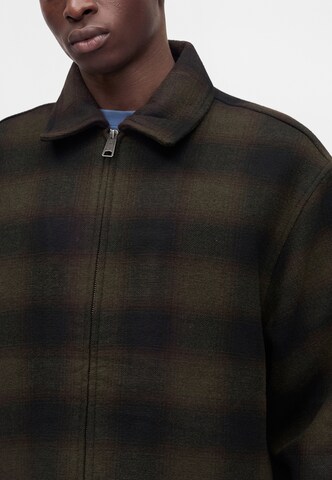 Carhartt WIP - Casaco meia-estação 'Alton' em castanho